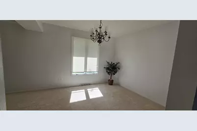 2020 E 169th Place, South Holland, IL 60473 - Photo 5