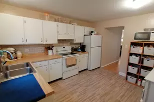 2217 W Nichols Dr, Arlington Heights, IL 60004 - Photo 7