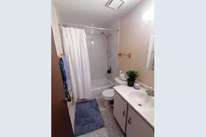 2217 W Nichols Drive #D, Arlington Heights, IL 60004 - Photo 15