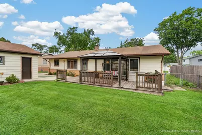 543 Germaine Lane, Elk Grove Village, IL 60007 - Photo 19