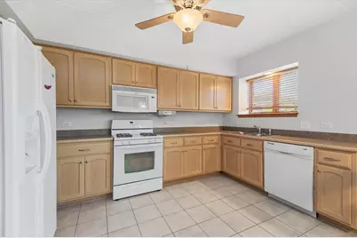 11131 Waters Edge Drive #1B, Orland Park, IL 60467 - Photo 7