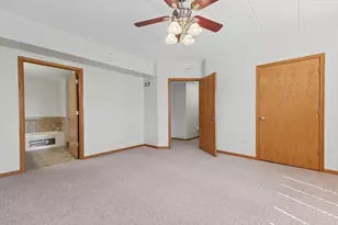 11131 Waters Edge Dr, Orland Park, IL 60467 - Photo 13