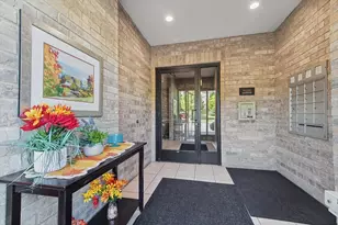 11131 Waters Edge Dr, Orland Park, IL 60467 - Photo 3
