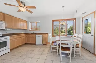 11131 Waters Edge Dr, Orland Park, IL 60467 - Photo 5