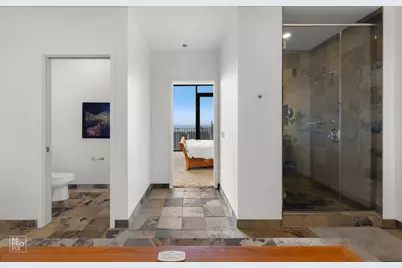 225 N Columbus Drive #8006, Chicago, IL 60601 - Photo 25