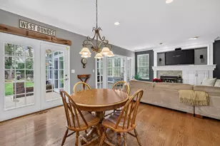 1068 Fox Path, West Dundee, IL 60118 - Photo 13