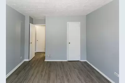 7333 N Ridge Boulevard #105, Chicago, IL 60645 - Photo 19