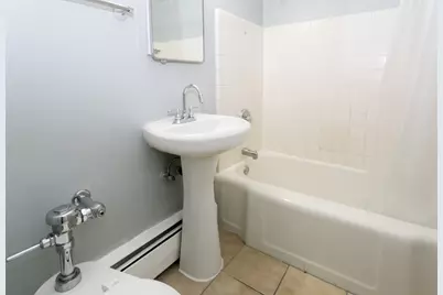 7333 N Ridge Boulevard #105, Chicago, IL 60645 - Photo 21