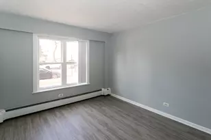 7333 N Ridge Blvd, Chicago, IL 60645 - Photo 17