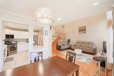 270 Manor Drive, Buffalo Grove, IL 60089 - Photo 11