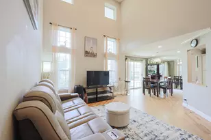 270 Manor Dr, Buffalo Grove, IL 60089 - Photo 7