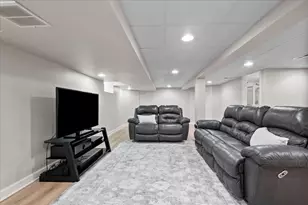 6765 W Talcott Ave, Chicago, IL 60656 - Photo 17