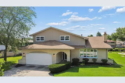 12123 Lake View Drive, Orland Park, IL 60467 - Photo 1