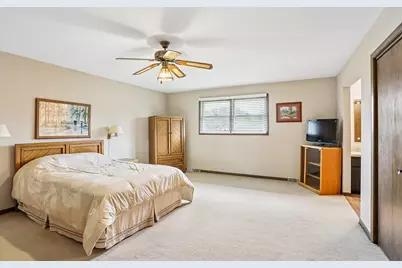 12123 Lake View Drive, Orland Park, IL 60467 - Photo 25