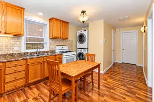 2843 N Ridgeway Ave, Chicago, IL 60618 - Photo 19