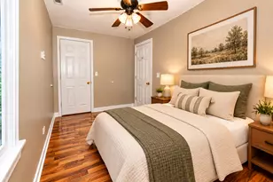2843 N Ridgeway Ave, Chicago, IL 60618 - Photo 9