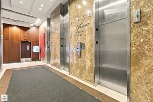 655 W Irving Park Rd, Chicago, IL 60613 - Photo 5