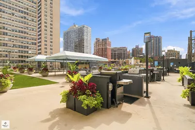 655 W Irving Park Road #5406, Chicago, IL 60613 - Photo 21