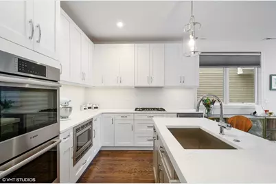 2903 W Lyndale Street #2, Chicago, IL 60647 - Photo 3