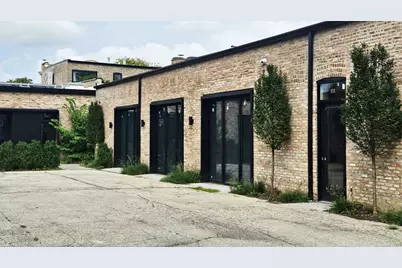 111 S Ridgeland Avenue, Oak Park, IL 60302 - Photo 3