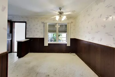 8720 Monticello Avenue, Skokie, IL 60076 - Photo 9