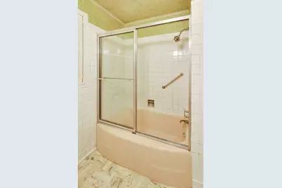 8720 Monticello Avenue, Skokie, IL 60076 - Photo 15