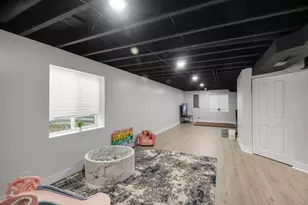 891 Wildwood Dr, Pingree Grove, IL 60140 - Photo 25