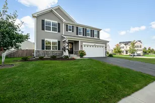 891 Wildwood Dr, Pingree Grove, IL 60140 - Photo 3