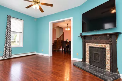 608 E Mulberry Street, Bloomington, IL 61701 - Photo 9