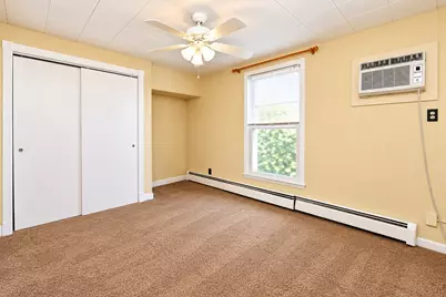 608 E Mulberry Street, Bloomington, IL 61701 - Photo 45