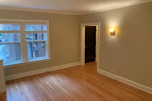 2046 W Farragut Ave, Chicago, IL 60625 - Photo 9