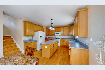 404 Hackney Lane, Oswego, IL 60543 - Photo 11