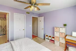 404 Hackney Ln, Oswego, IL 60543 - Photo 19