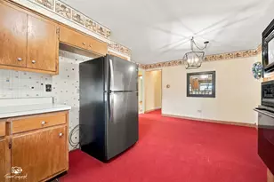 10124 Alice Ct, Oak Lawn, IL 60453 - Photo 15