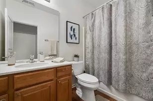 2491 Sandlewood Cir, Elgin, IL 60124 - Photo 25