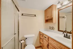 5 S Grace St, North Aurora, IL 60542 - Photo 13