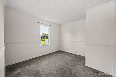 163 Wahlgren Avenue, Hinckley, IL 60520 - Photo 23