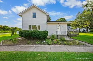 163 Wahlgren Ave, Hinckley, IL 60520 - Photo 1