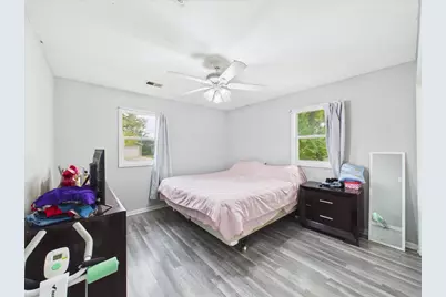 121 Fairway Road, Carpentersville, IL 60110 - Photo 19