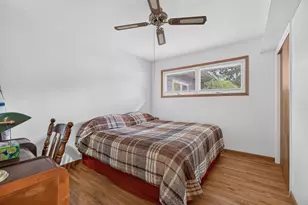 410 E Jones St, Plano, IL 60545 - Photo 27