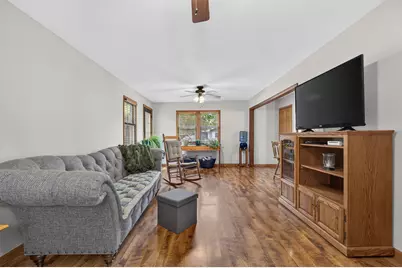 410 E Jones Street, Plano, IL 60545 - Photo 11