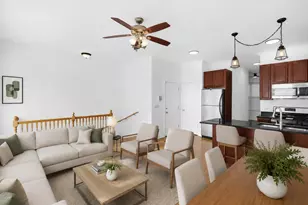 1949 N Whipple St, Chicago, IL 60647 - Photo 5