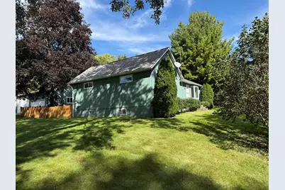 8014 Hillside Road, Crystal Lake, IL 60012 - Photo 3