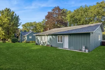 8014 Hillside Road, Crystal Lake, IL 60012 - Photo 7