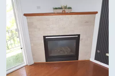 1503 N Windsor Drive #302, Arlington Heights, IL 60004 - Photo 5