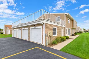 7961 163rd Ct, Tinley Park, IL 60477 - Photo 1