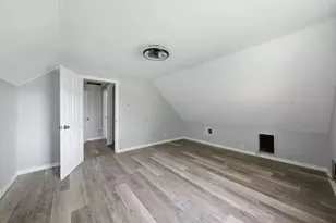 17143 Ridgewood Ave, Lansing, IL 60438 - Photo 11