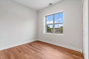 3518 N Hamlin Ave, Chicago, IL 60618 - Photo 9