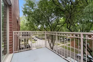 3518 N Hamlin Ave, Chicago, IL 60618 - Photo 15