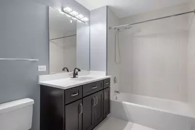 1600 S Indiana Avenue #605, Chicago, IL 60616 - Photo 9